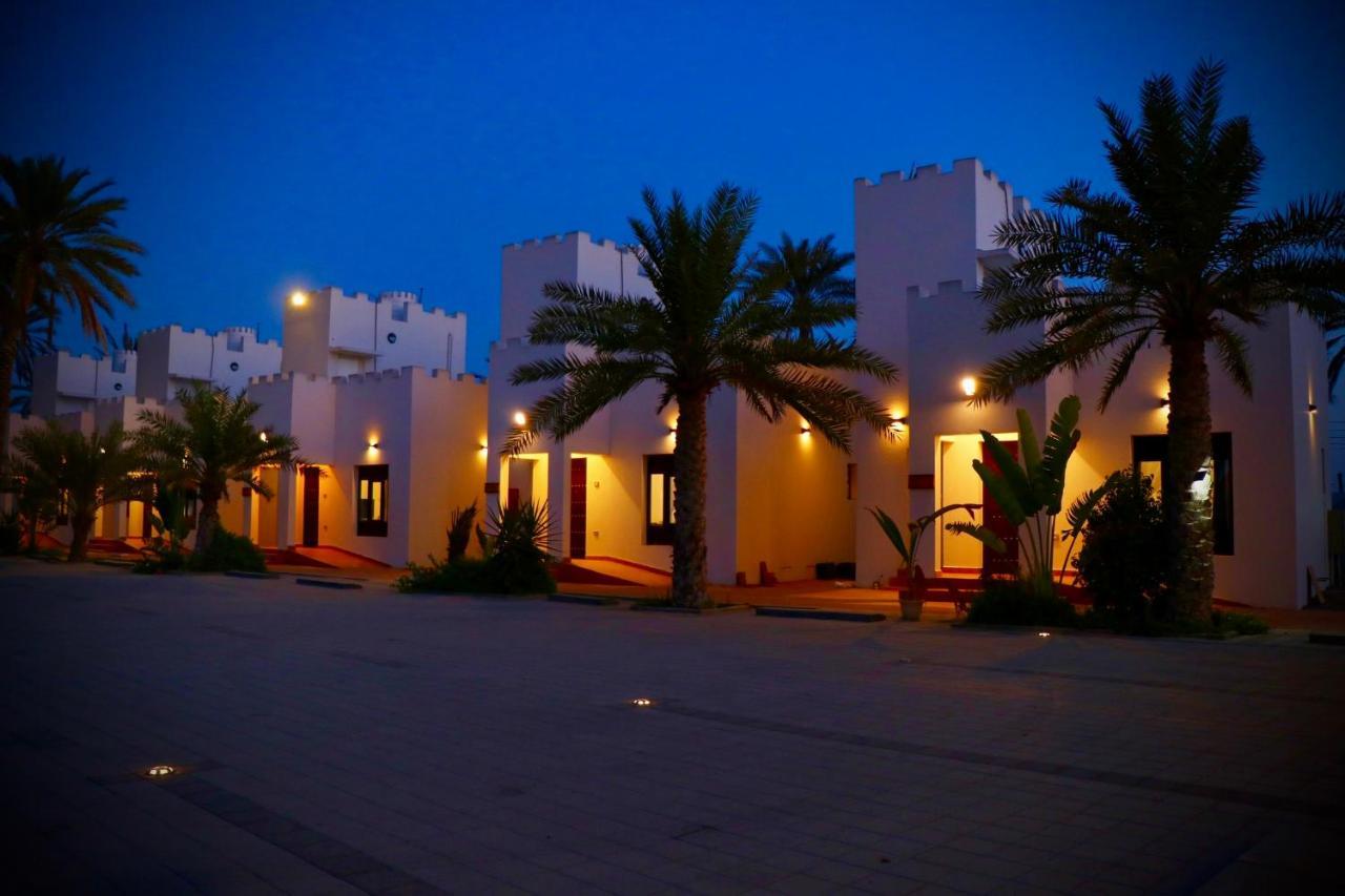 Coastline Resort Mussanah Exterior photo